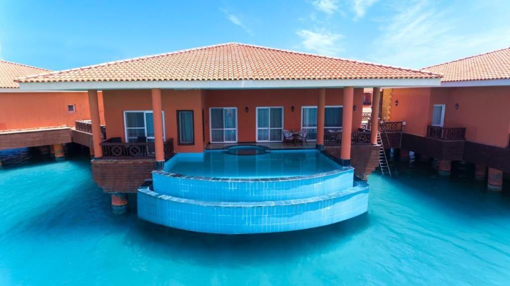 Golden Ocean Marina Hotel El Alamein Kültér fotó