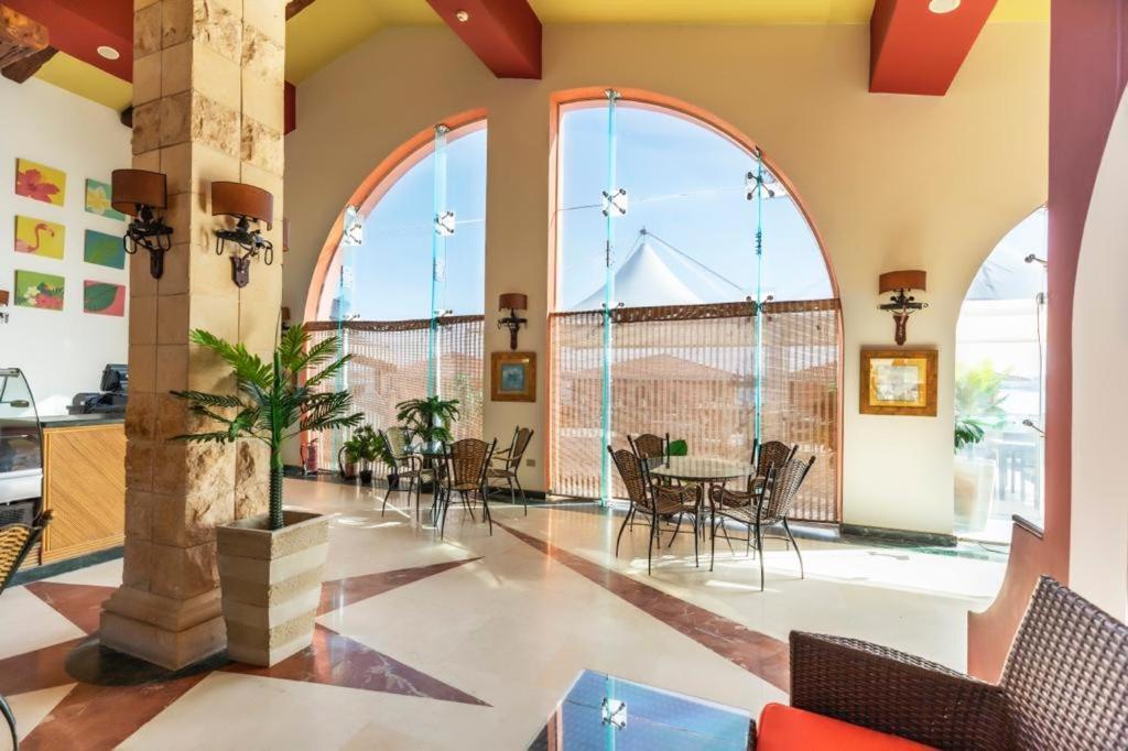 Golden Ocean Marina Hotel El Alamein Kültér fotó